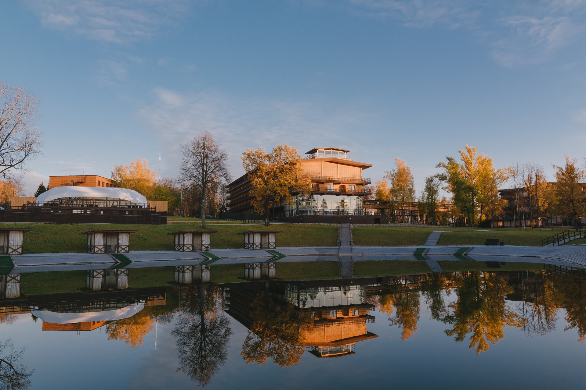 SPA отель Пересвет - Официальный сайт бронирования | Цены | Отдых в  Подмосковье